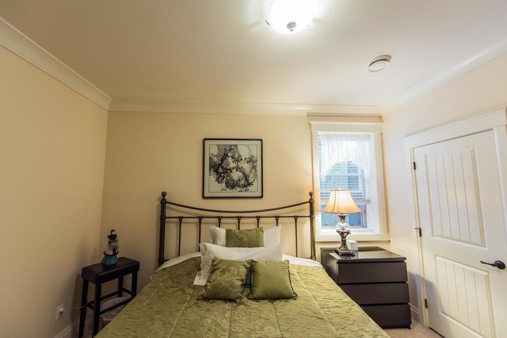 Grace Guest House White Rock Esterno foto