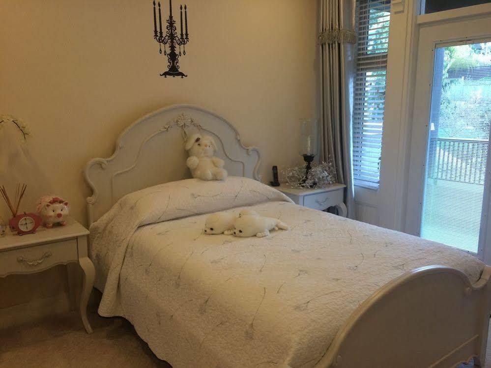 Grace Guest House White Rock Esterno foto